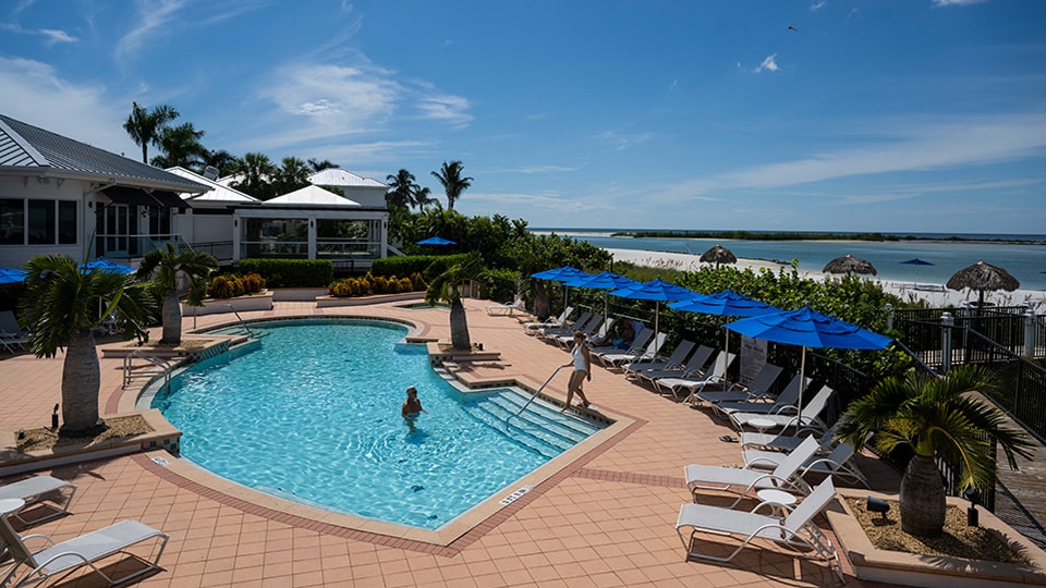 Hideaway Beach Club Life Style