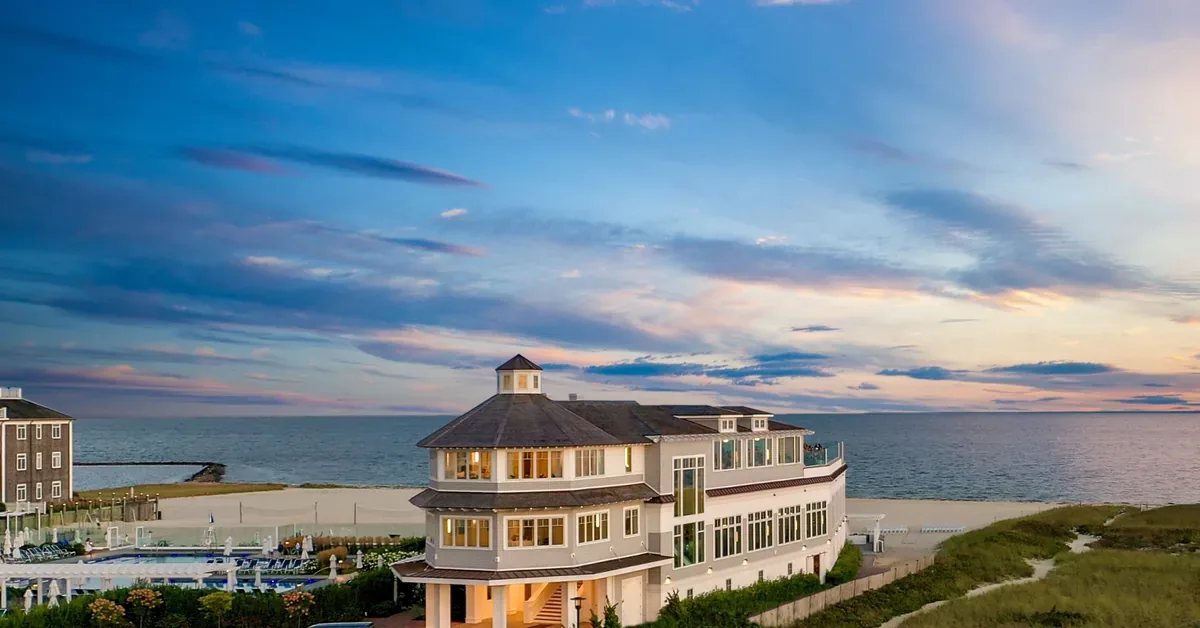Wychmere Beach Club Exterior